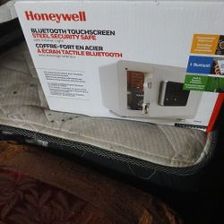 Honeywell Steel  Security Safe