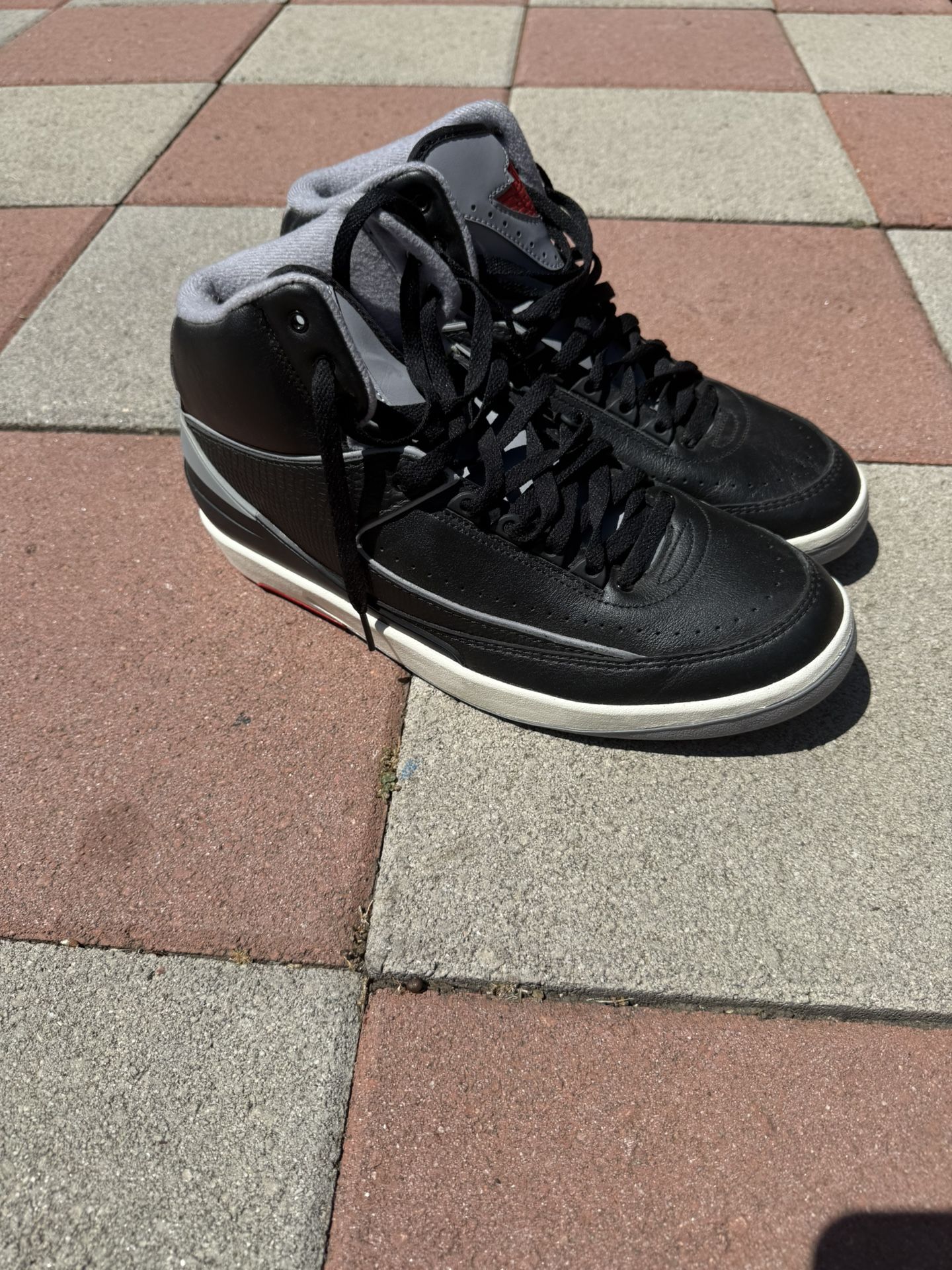 Nike Air Jordan 2 Retro Black Cement Men Size 11