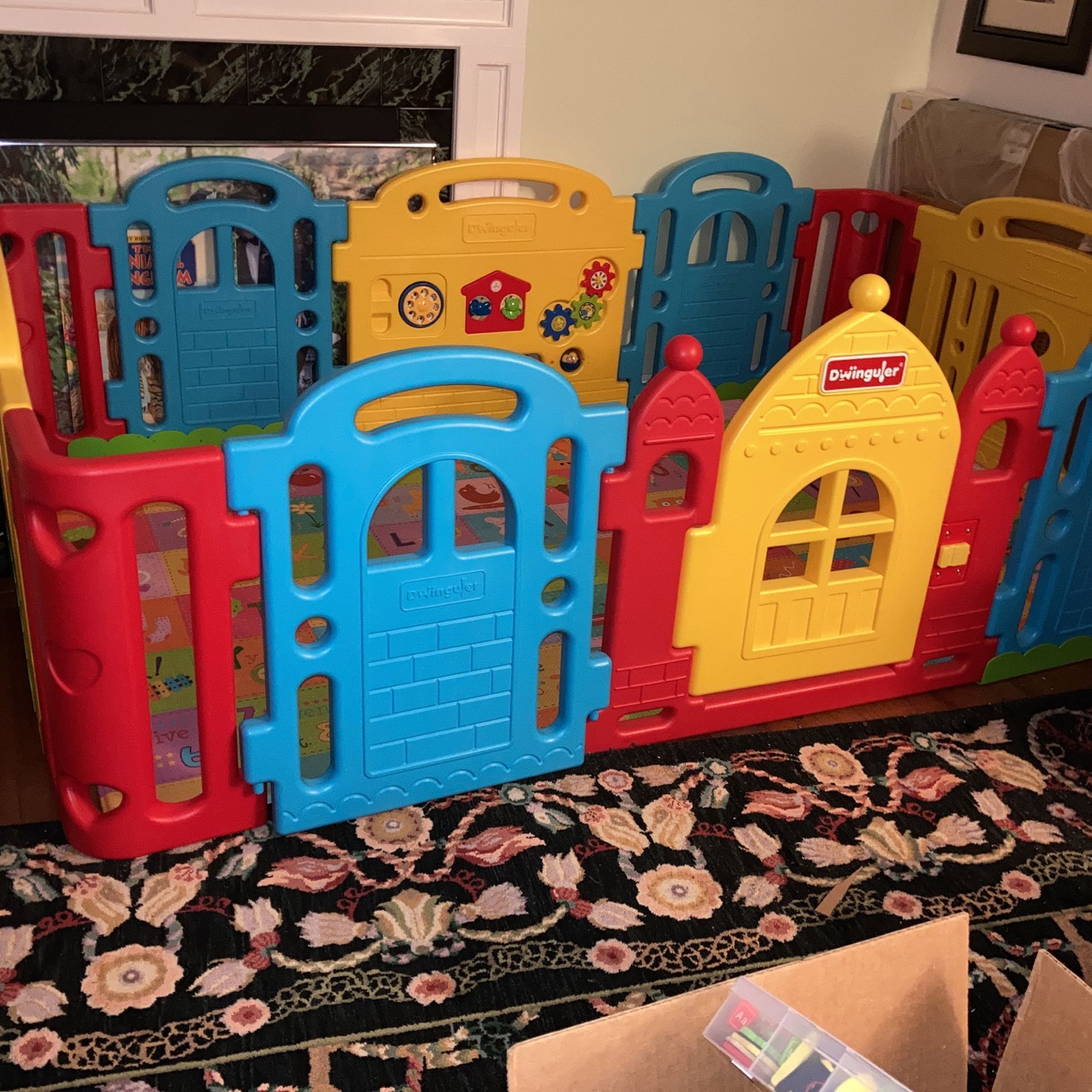 dwinguler playpen W ABC Zoo Animal Double Sided Mat