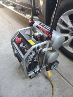 Husky
4.5 Gal. 175 PSI Portable Electric Oil-Free Quiet Twin Stack Jobsite Air Compressor w/Rubber Wheels and 2-Quick Couplers