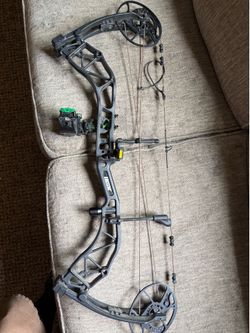 Bear Compound Bow
