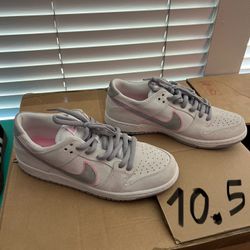 Nikes Pumas Adidas