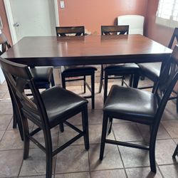 Dinning Table Set (6) Chairs