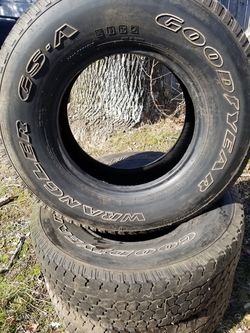 30x9.5z15 GOODYEAR WRANGLER GSA $25 ALL3