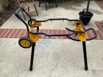 Dewalt Table Saw stand w/ wheels