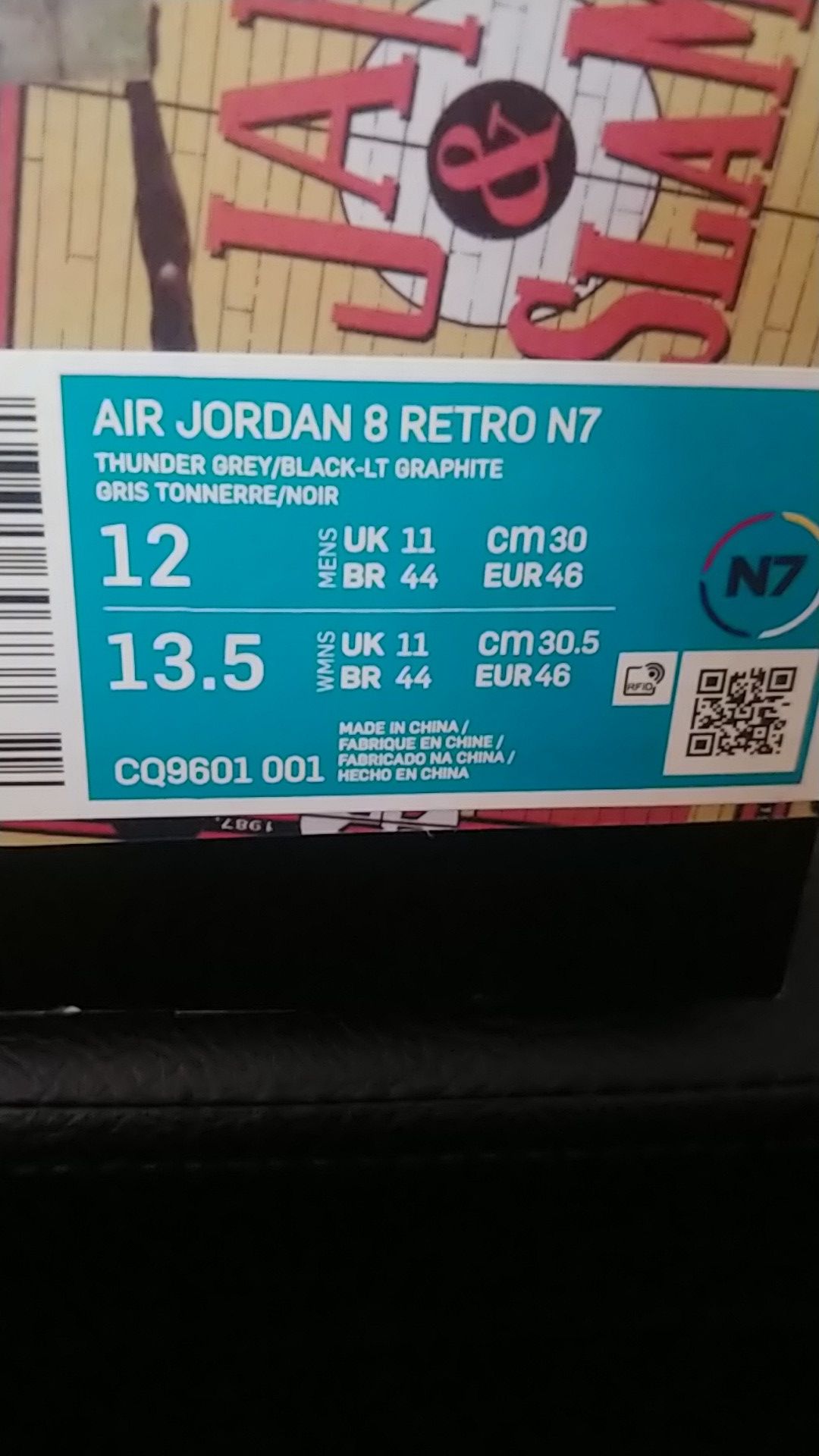 Nike jordan retro 8s. N7. D.s. sz12