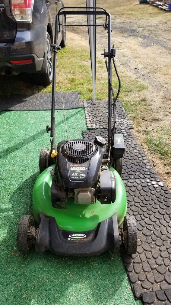Pending Pick Up - Lawnboy 21" Electric Start  Self-Propelled Mower