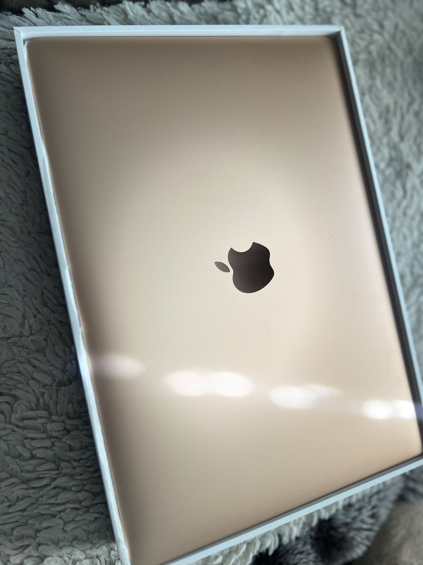 Apple Macbook Air 13 inch