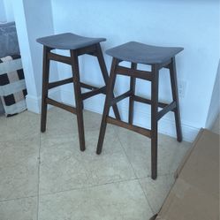 Bar Stools 