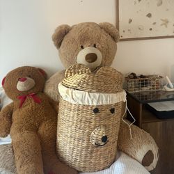 Kids Teddy Bears And Toy Bear Basket 