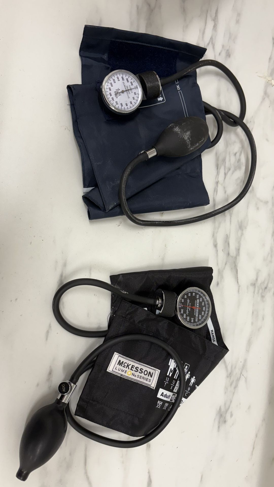 McKesson LUMEON Series aneroid sphygmomanometers WHOLE SALE MAKE OFFERS
