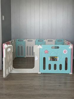 Plastic baby playpen