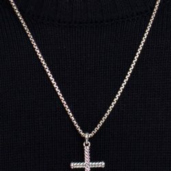 David Yurman Sterling Silver 24" Necklace Cable Cross Pendant 35mm Brand New 