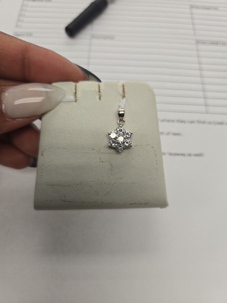 Flower Diamond Pendant