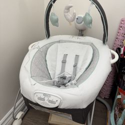 Free Graco baby swing