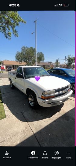 Chevrolet S-10 Regular Cab Pickup Truck