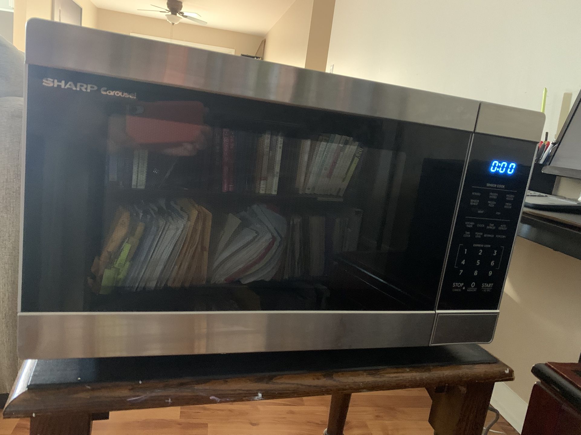 Sharp Smc1662ds 1.6-cu ft Large (Greater than 1.5-cu ft) 1100 -Watt Sensor Cooking Controls Countertop Microwave ( Stainless Steel ) Item #1143270 | M