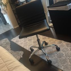 Desk Chairs $25 Or 2 For $40 