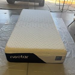 Nectar Classic Memory Foam Twin Mattress