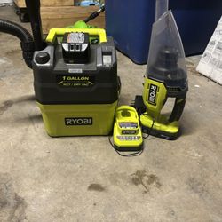 RYOBI Vacuums And Battery + Charger 