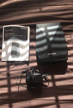 NightHawk X6 Tri-Band WiFi Range Extender (Model EX7700)