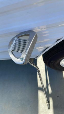 BARBADOS Iceland Series Putter. Right Handed.