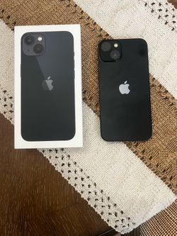 iPhone 13 Unlocked 128GB Midnight