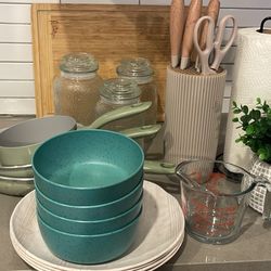 Miscellaneous Kitchen Items