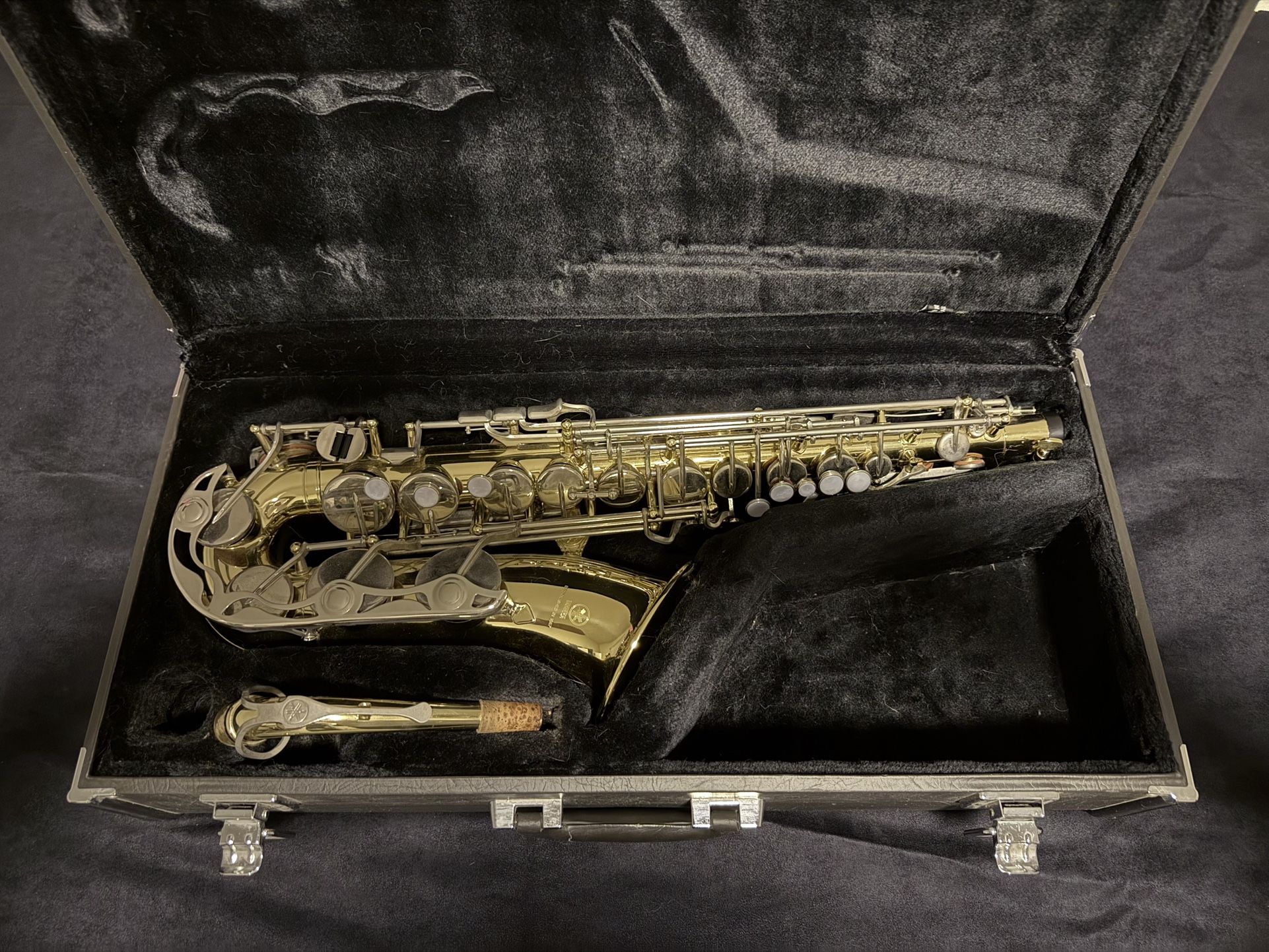 Yamaha YAS-23 Alto Saxophone.