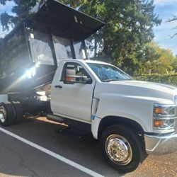 2019 Chevy C 4500 Dump Truck Low Miles