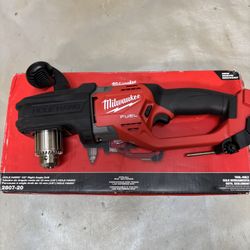 Milwaukee M18 Hole Hawg Angled Dill