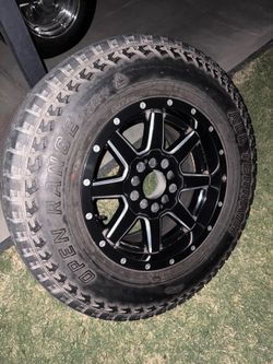 Fuel wheels 17” 5 lug universal
