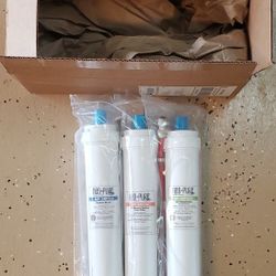 New Unused Reverse Osmosis Water Filter Set