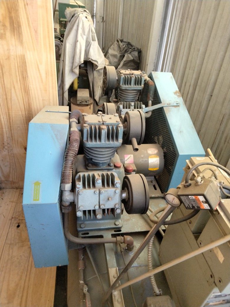 Air Compressor