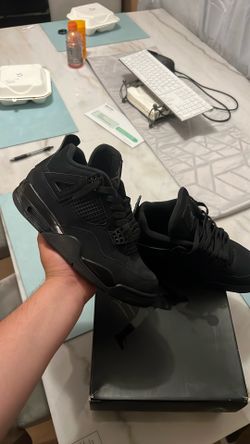 Air Jordan 4 Black Cat