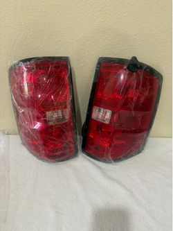 2014-2018 chevy silverado tail lights