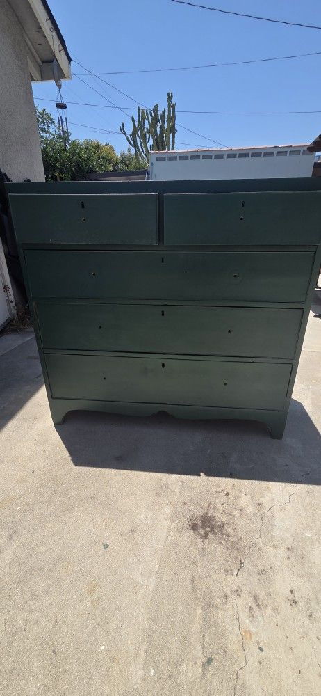Green Farmhouse 5 Drawer Dresser