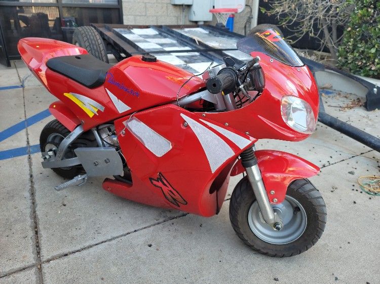 Terminator Pocket Bike 50cc Worked When Parked A Year Ago.
