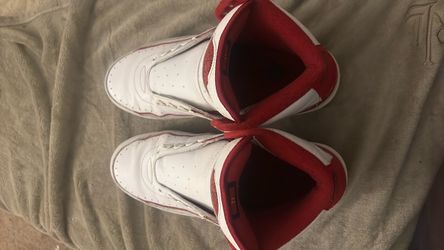 Air Jordan 2’s used size 11 men
