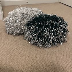 90’s Style Cheerleading pom-poms