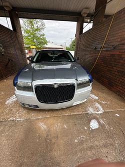 2010 Chrysler 300
