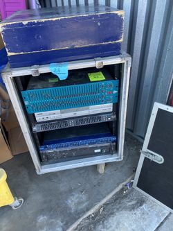 Equalizer And Speakers (read Description)