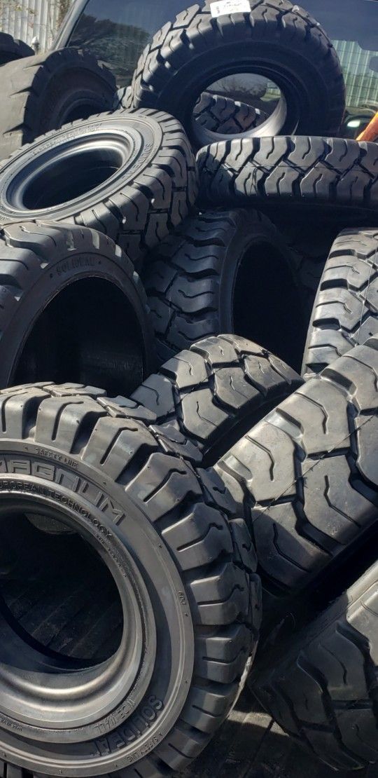 All Terrain Forklift tires