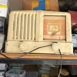 RCA Victor Vintage Radio