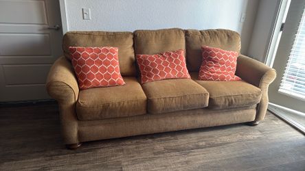 Brow/yellow couch