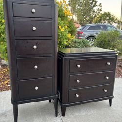 Dark Solid Wood 8 Drawer Dresser Chest of Drawers Vanity Furniture Set Great Condition 