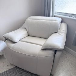 Brand New couches , Sofa