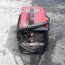 Lincoln Electric IDEALARC SP-100 Wire Feed Mig Welder  