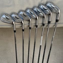 Titleist T200 Irons 4-PW | AMT Black S300 Stiff | 4 Iron New