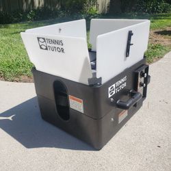 🎾Tennis Tutor 🎅Model 2 - Tennis Ball Machine- New Lithium Batteries